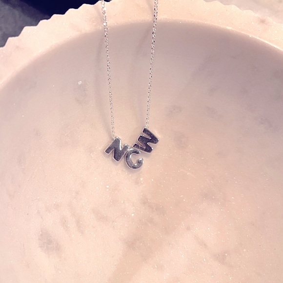 NEW Sterling Silver Initial Necklaces - Picture 8 of 8